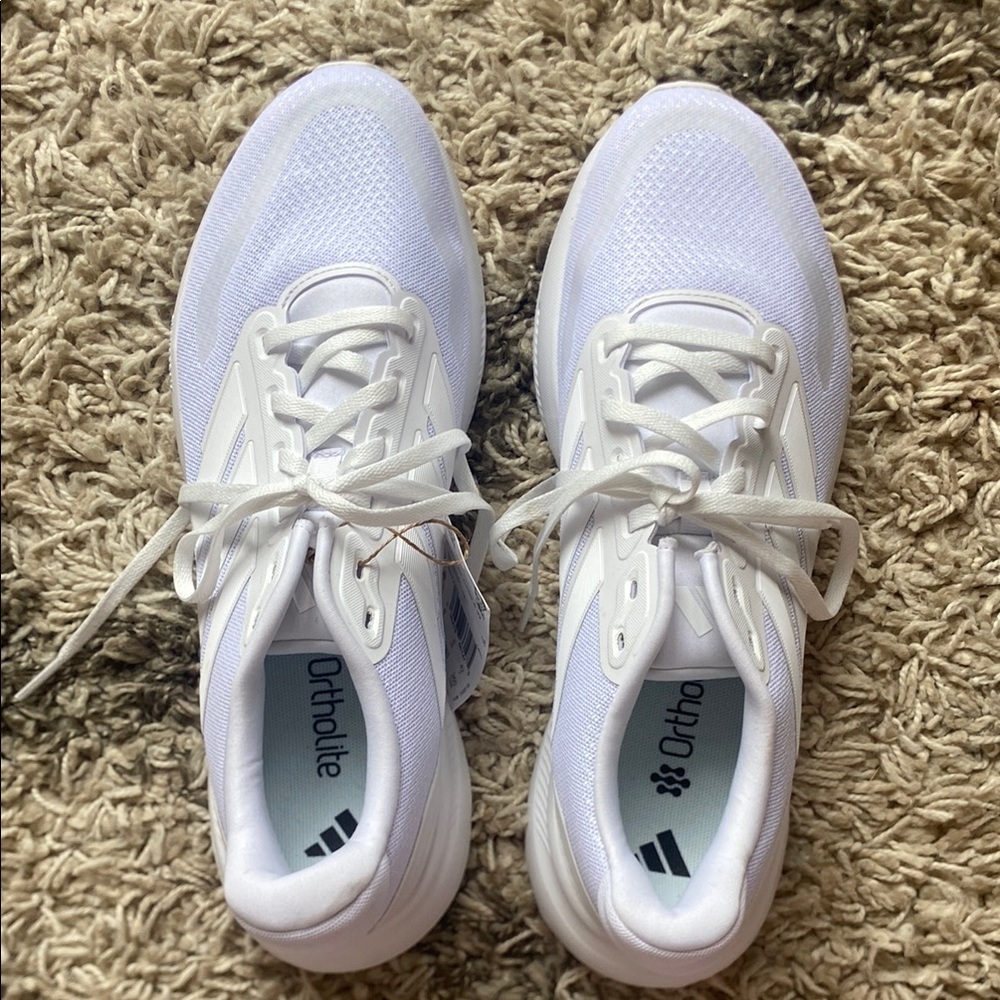 NWT Adidas Runfalcon 5 Women’s Sneakers